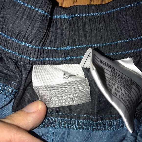 Nike x sacai Girls Blue Colorblock Elastic Waistband Athletic Shorts Size Medium - Picture 4 of 6